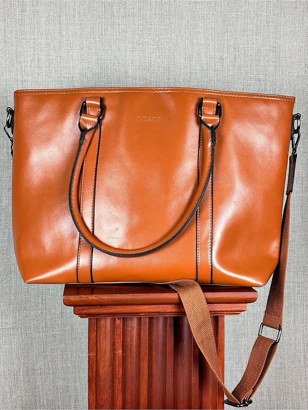 Coach Cognac Brown Zip Top Tote Bag Detachable Shoulder Strap & Dust Bag